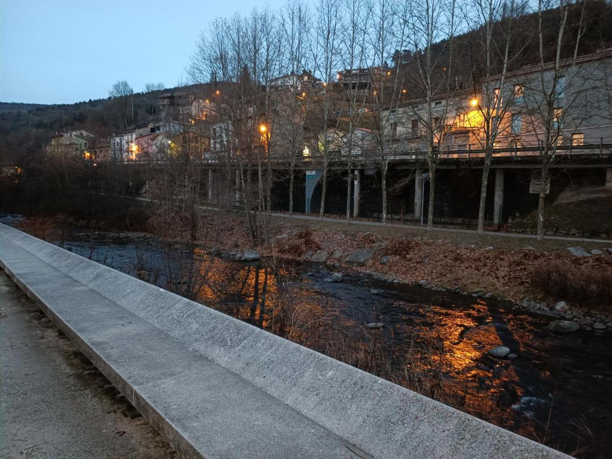 Apartament Turistic Campdevánol 외부 사진
